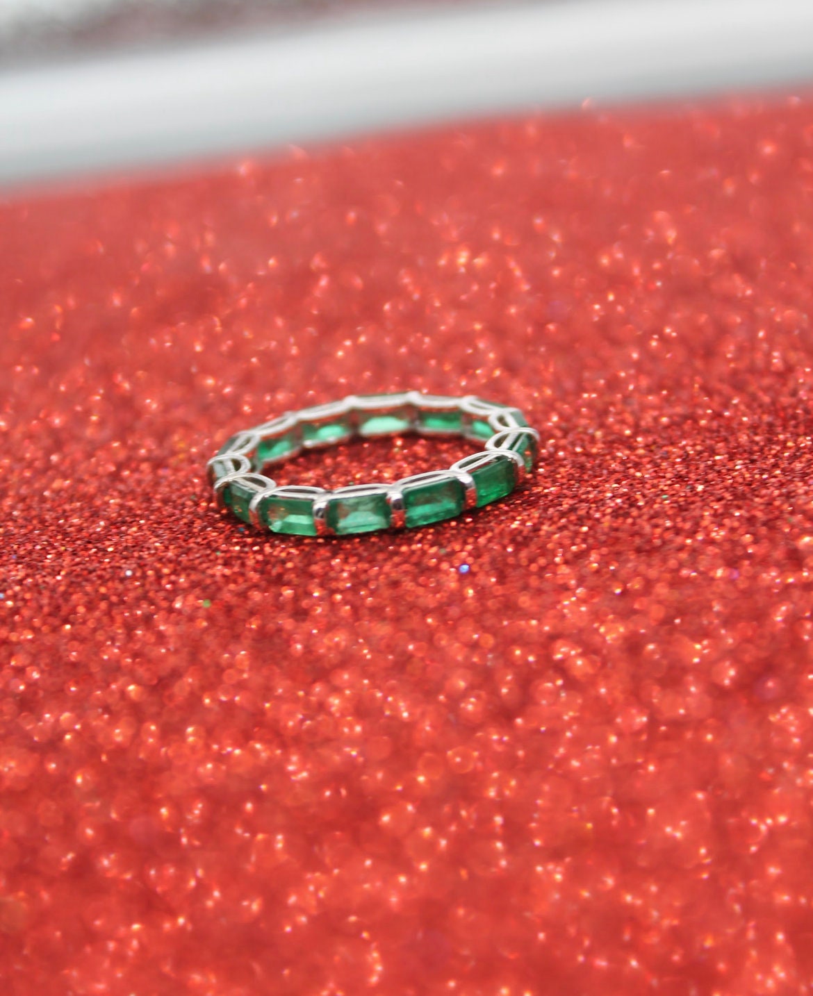 Natural Emerald Eternity Band,14K-18K Solid Gold Ring, Customizable Ring, Engagement Band for Her, Statement Wedding Ring, Green Stone Ring