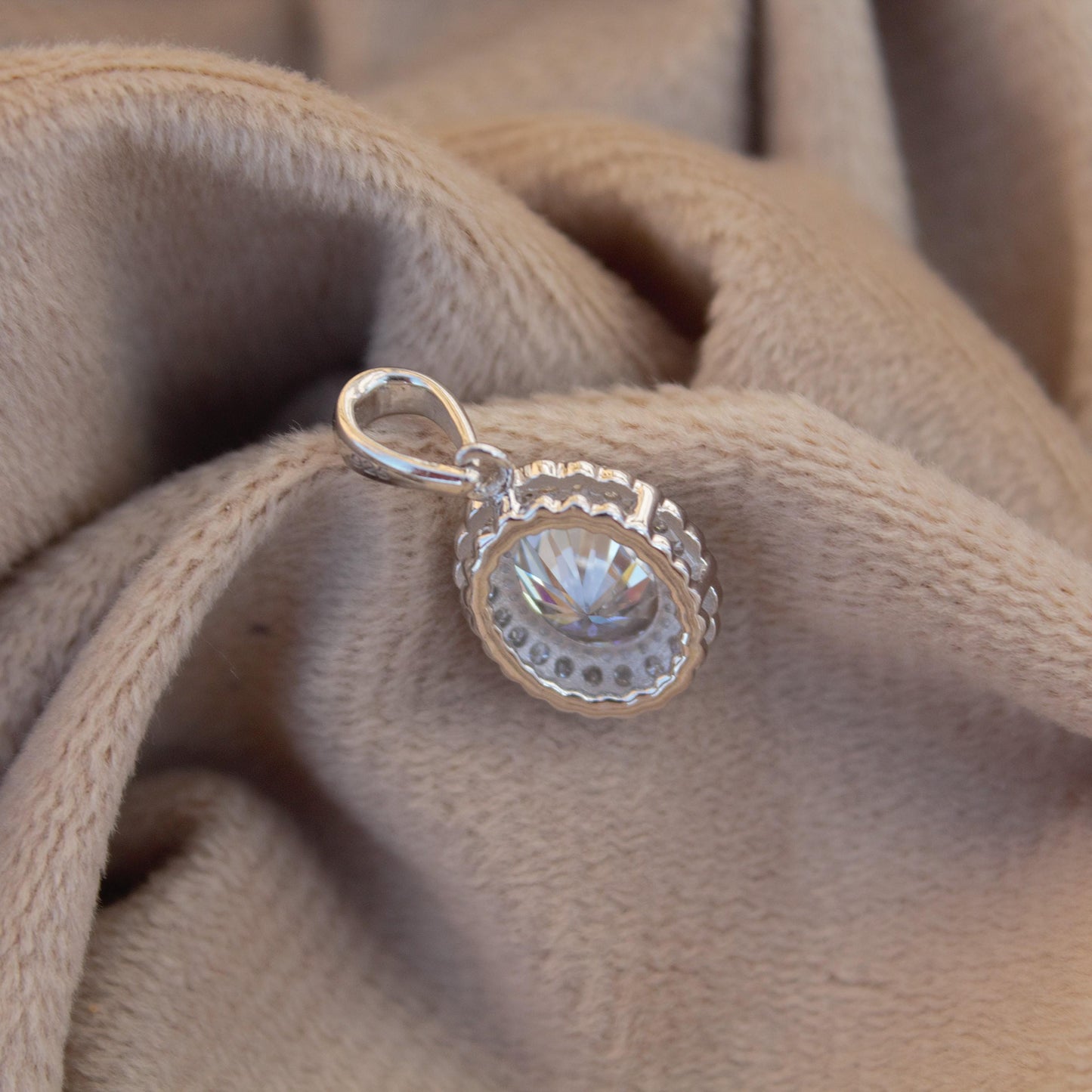 Solitaire Moissanite Statement Halo Pendant, 925 Sterling Silver Pendant, Oval Cut Pendant, Ready to Ship New Arrival Jewelry, Gift for Her