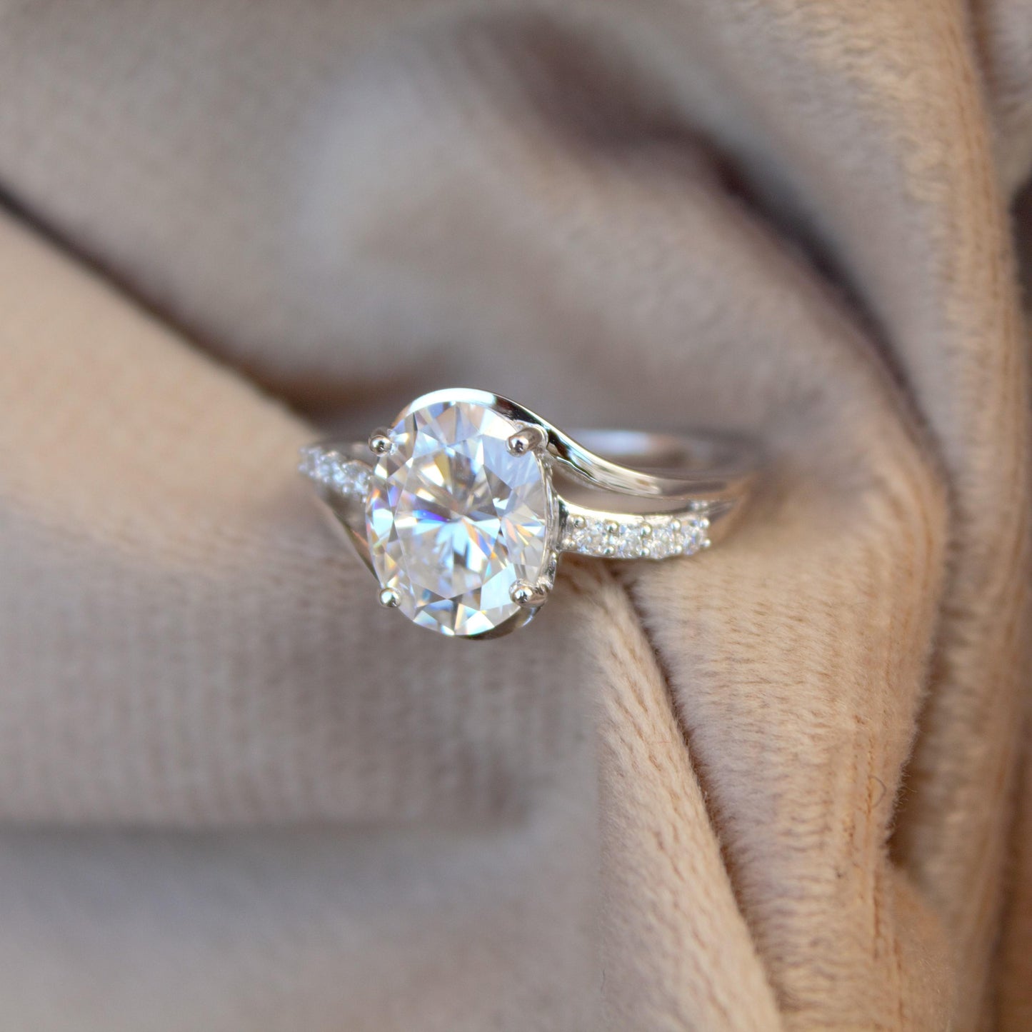 Oval Cut Moissanite Stone Ring, 925 Sterling Silver Ring for Women, Handmade Solitaire Silver Jewelry, Statement Propose Ring, Vintage Ring