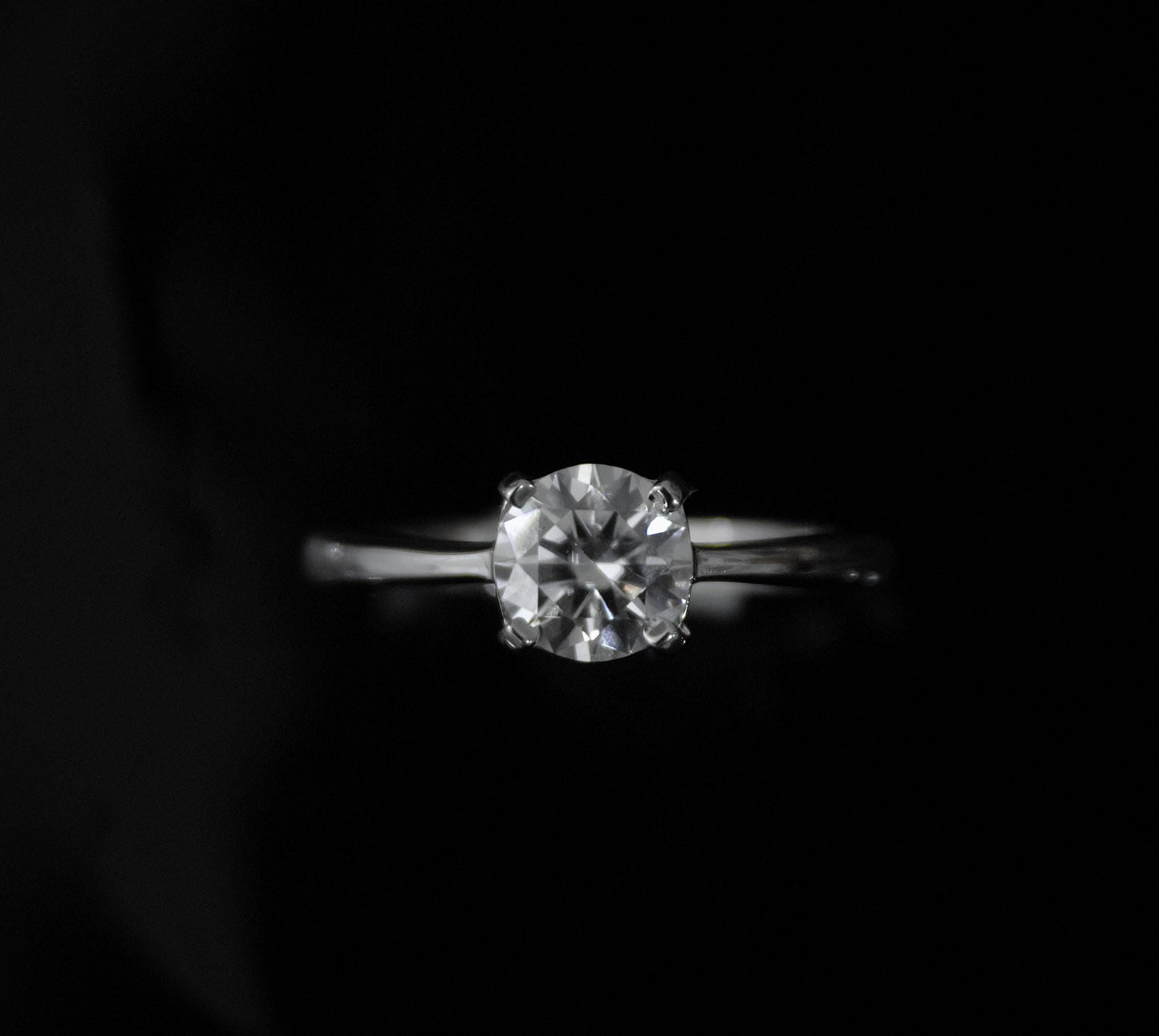 White Moissanite Round Cut Stone Ring, Solitaire Silver Ring, Minimalist Ring, Perfect Gift For Her, Single Stone Silver Moissanite Ring