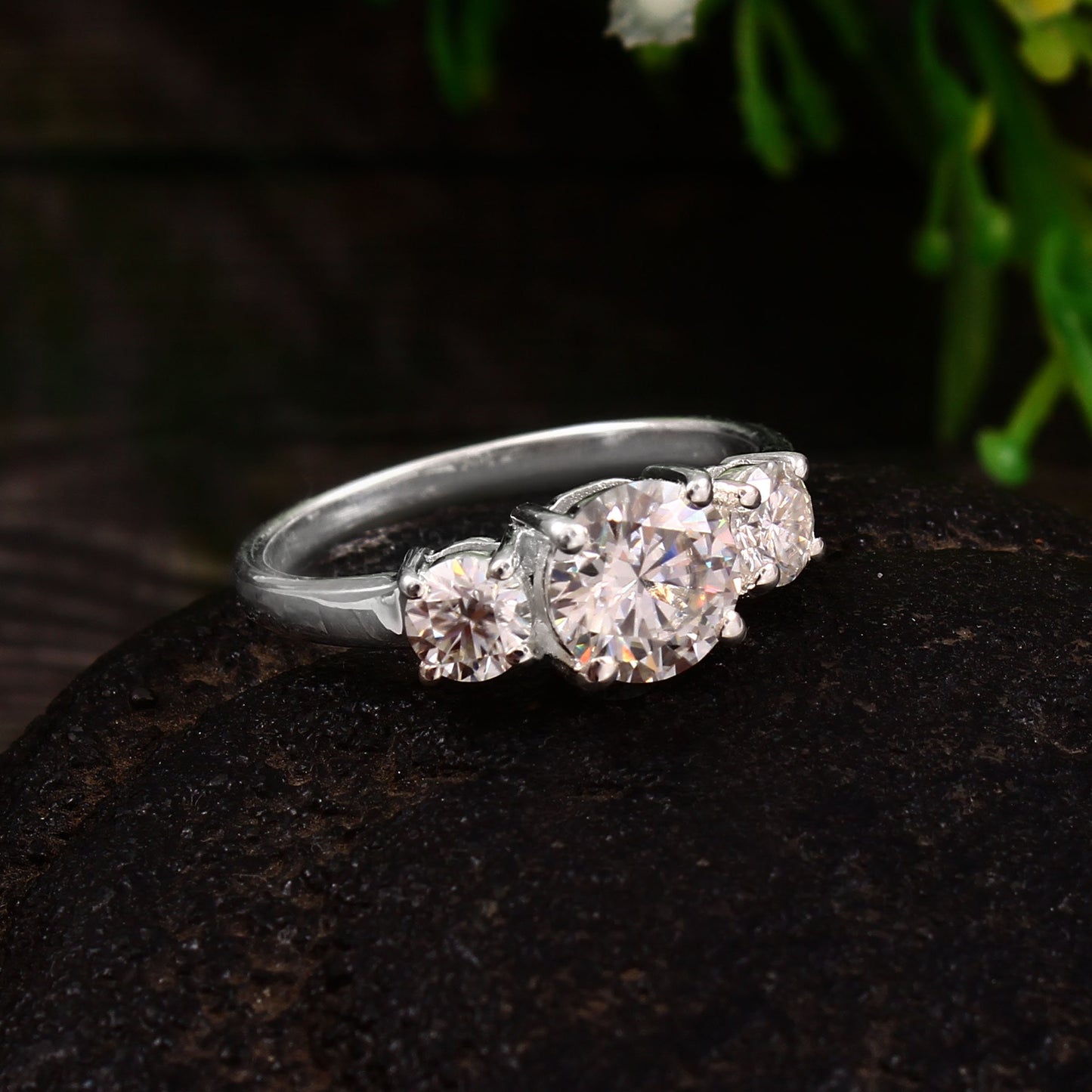 Three stone Lab Grown Diamond - Solid gold ring - 1 carat solitaire ring