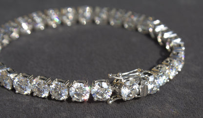 White Gold Moissanite Tennis Bracelet 10K solid gold, VVS Moissanite Infinity Bracelet, Sparkling Moissanite, Round Wedding Bracelet
