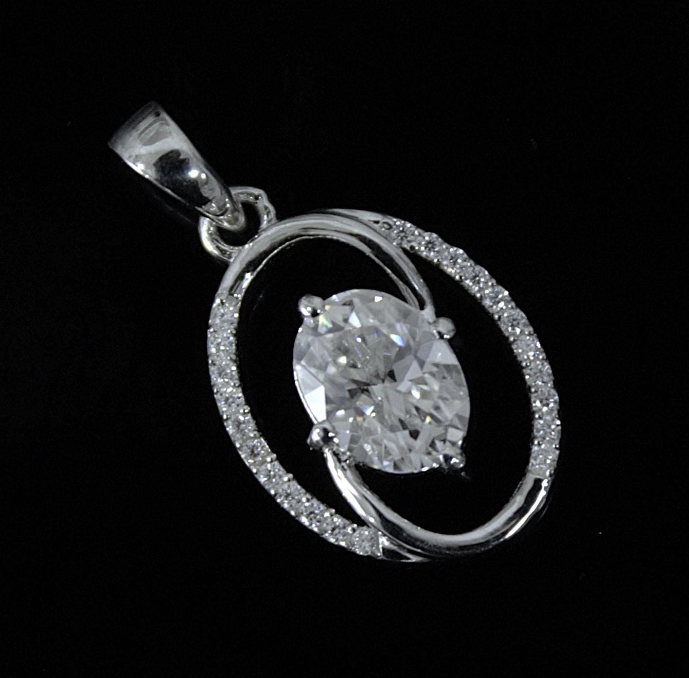 Oval Moissanite 925 Sterling Silver Charm Pendant, Oval Cut Minimalist Pendant, Silver Jewelry for Women, Statement Silver Pendant for Chain