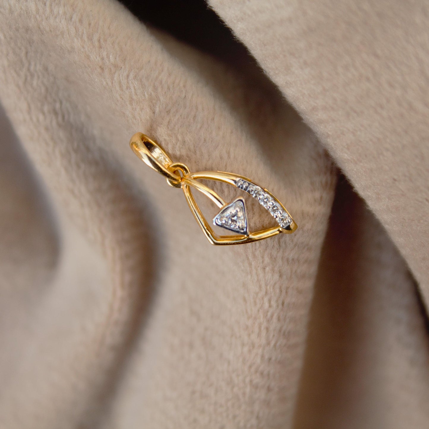 Natural Diamonds Without Chain Pendant, 18K Solid Gold Diamond Pendant, Lightweight Diamond Mini Pendant, IGI Certified Jewelry Gift for Her