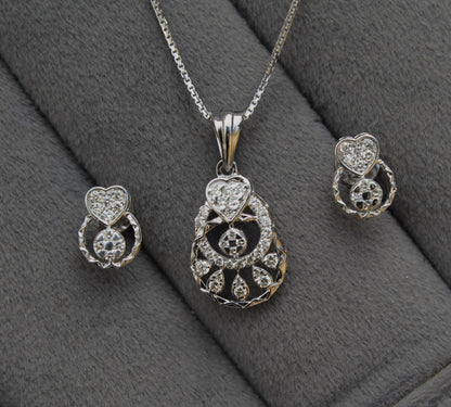 White Gold Diamond Earrings Necklace Set, 18K Gold Diamond Jewelry, IGI Certified Jewelry, Heart Shape Jewelry Perfect For Valentines Gift