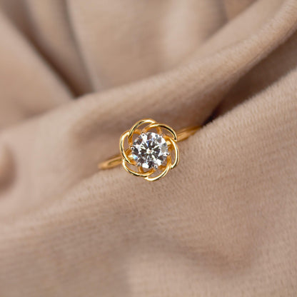 0.75 Carat Lab Grown Diamond Solitaire Ring, 14K Gold Ring, Flower Shape Engagement Ring, 6 MM Round Diamond Ring, Wedding Gift for Brides