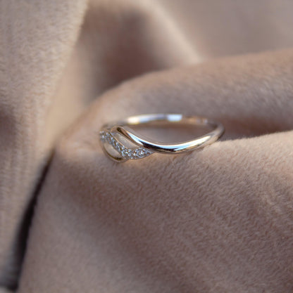 Solid 925 Sterling Silver Stacking Ring, Cubic Zirconia Tiny Ring, Vintage Silver Ring, Minimalist Dainty Ring, Lightweight Travel Jewelry