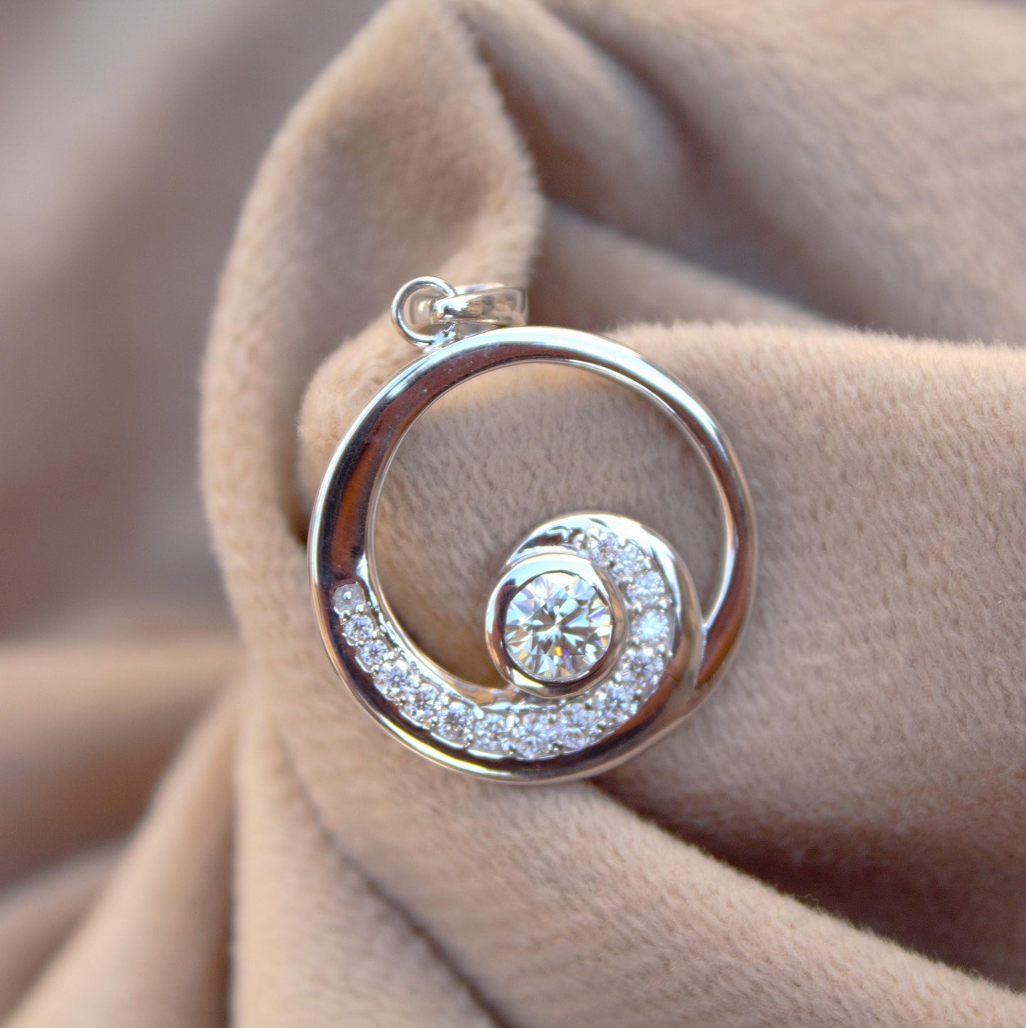 925 Sterling Silver Round Shape Moissanite Pendant, Statement Pendant for Women, Round Cut White Moissanite Jewelry, Silver Charm Pendant