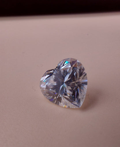 6 carat Heart moissainite - 12 mm Heart Shape moissanite - D Color VVS1 Moissanite Stone with GRA Certificate