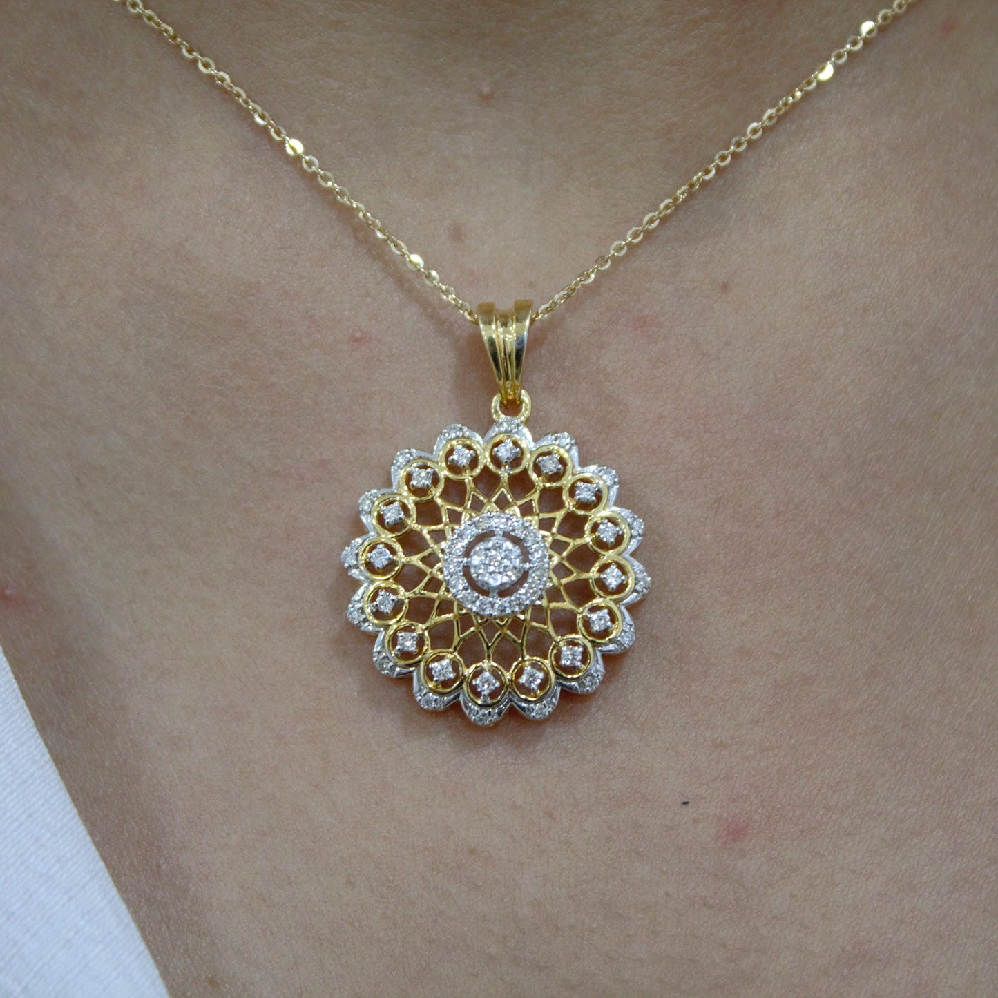 Diamond Gold Jewelry Set for Bride, 18k Yellow Gold Necklace Earrings Set, Cluster Pendant with Stud Earrings, IGI Certified Diamond Jewelry