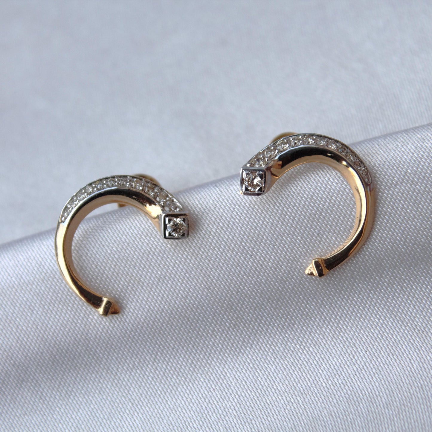 Yellow 18K Gold Necklace with Stud Earrings, Natural Diamond Jewelry Set, Minimalist Dainty Gold Jewelry, Perfect Anniversary Gift for Wife