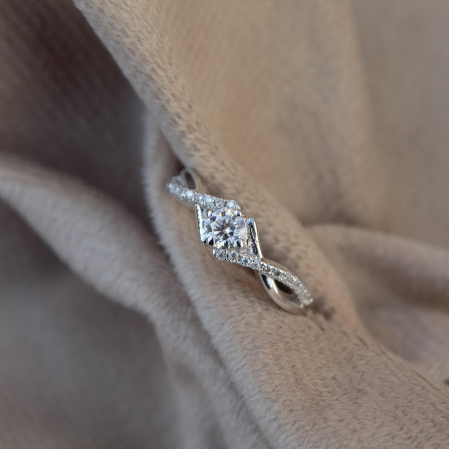 Silver Moissanite Dainty Ring for Wedding Gift, White Stone Ring, Designer Minimalist Ring, Moissanite Jewelry, Perfect Gift for Bridesmaids