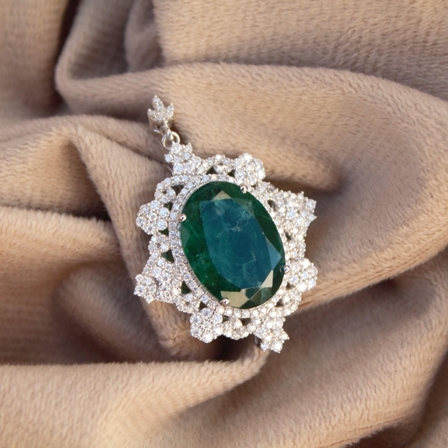 Moissanite & Green Inclusions Emerald Pendant for Gift, Designer Sterling Silver Pendant, 925 Silver Pendant for Chain, Victorian Jewelry