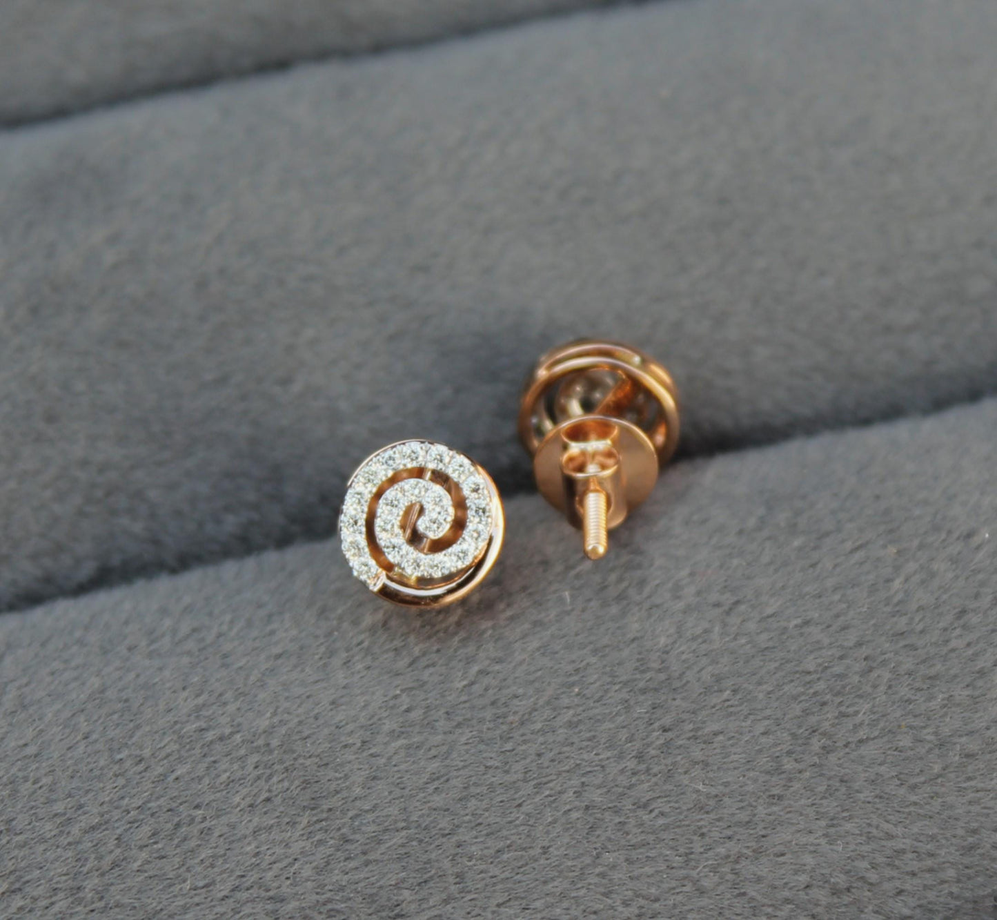 Natural Diamond Gold Jewelry Set, Light Weight Diamond Jewelry, H-I-J Color Diamonds, IGI Certified 18K Gold Chain with Pendant Earrings Set