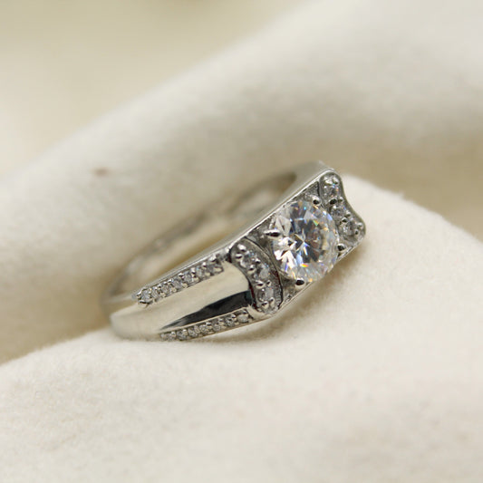 Round Cut Moissanite Diamond Men's Ring, 925 Sterling Silver Proposal Ring, Wedding & Engagement Ring, 6.5 MM Excellent Cut Ring for Him