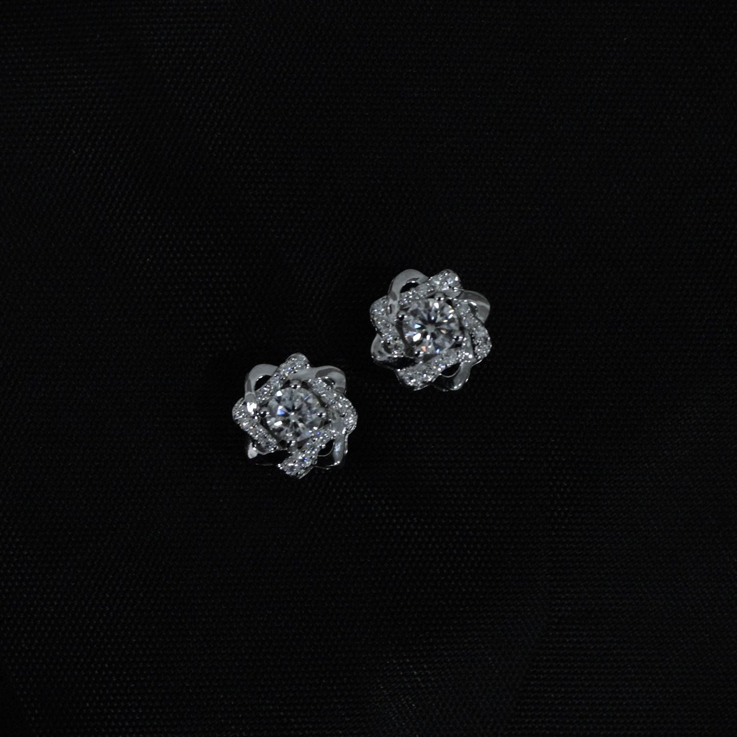 Silver Moissanite Round Cut Stone Stud Earrings, Solid 925 Sterling Silver Designer Earrings, Solitaire Earrings, Dainty Silver Jewelry