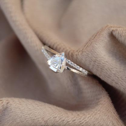 Moissanite 925 Sterling Silver Ring, Trillion Cut Stone Ring, Classic Solitaire Ring, Moissanite Jewelry, Trillion Shape Ring, Proposal Ring