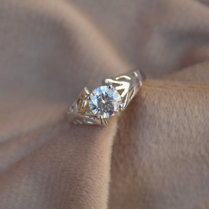 Round Cut Moissanite Stone Ring, 925 Sterling Silver Delicate Ring, Vintage Art Deco Ring, Statement Silver Ring, Prefect Anniversary Gift