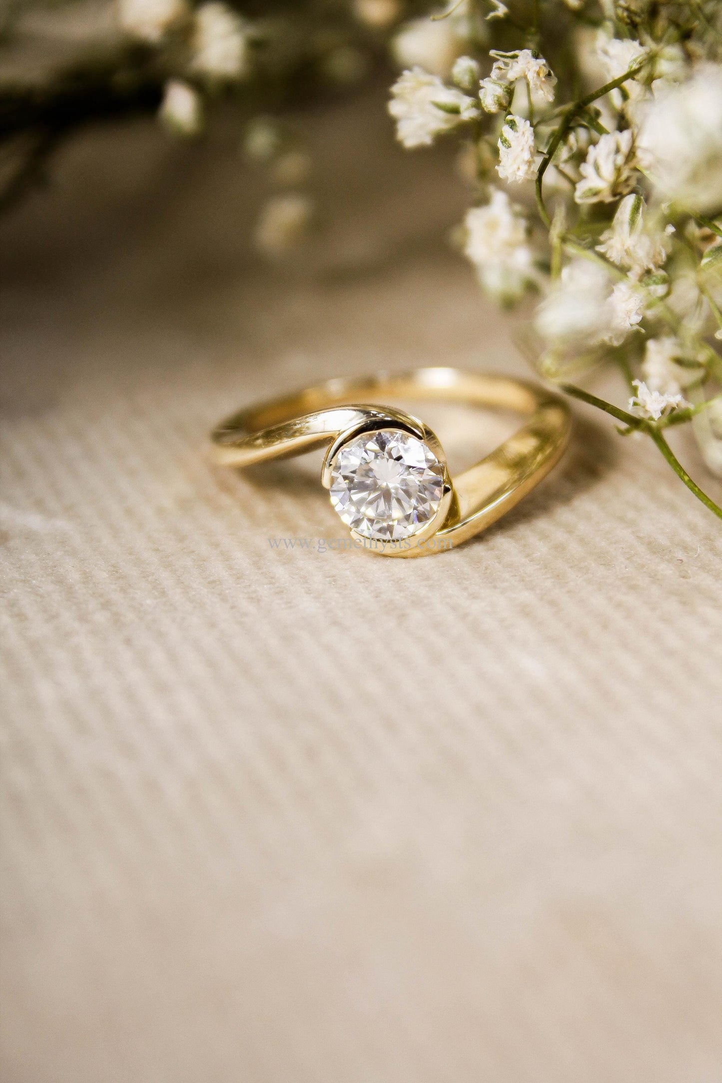 0.90 Carat Lab Grown Diamond Ring, Solid Gold Ring, Perfect for Engagement or Wedding Gift, Statement Gold Ring for Women, Christmas Gift