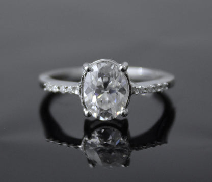 Oval Cut Moissanite Ring, Lightweight Silver Ring for Girlfriend, Minimalist Moissanite Ring, Daily Wear Silver Ring, Cluster Silver Ring