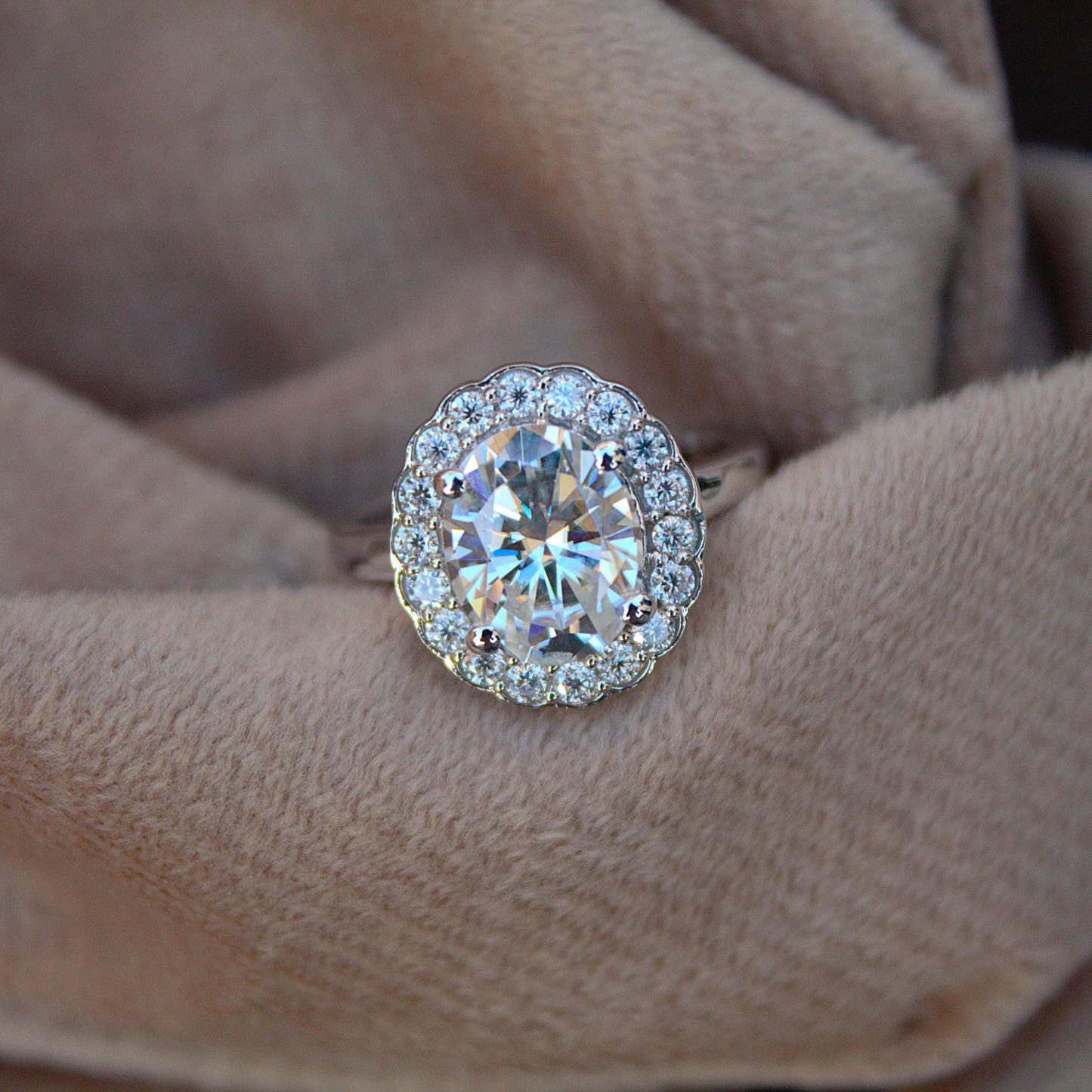 Oval Cut Moissanite Ring in 925 Sterling Silver, Solitaire Wedding Ring for Bride, Vintage Style Silver Jewelry, Travel Jewelry for Women