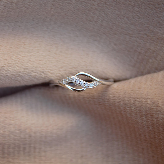 Solid 925 Sterling Silver Stacking Ring, Cubic Zirconia Tiny Ring, Vintage Silver Ring, Minimalist Dainty Ring, Lightweight Travel Jewelry