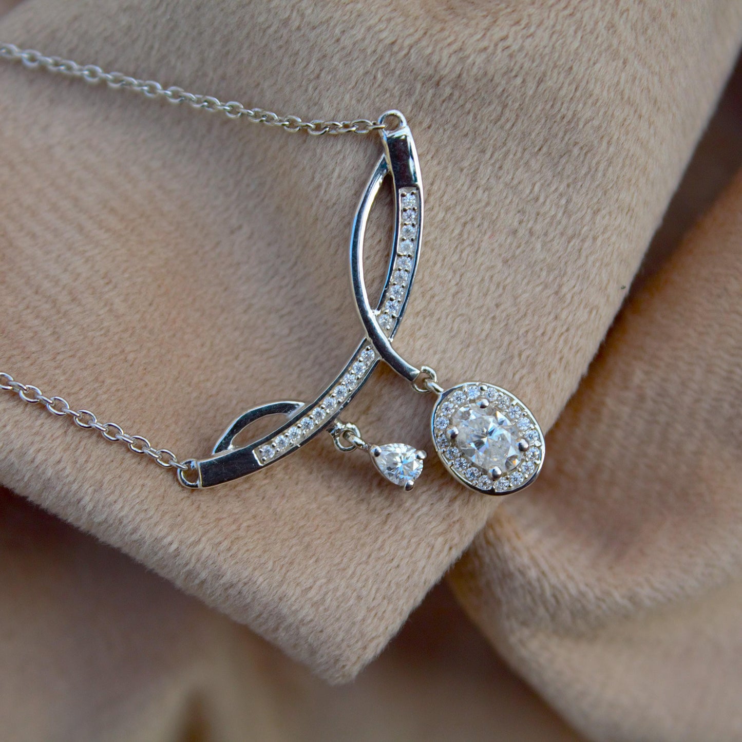 Statement Moissanite Silver Necklace, 925 Sterling Silver Chain Necklace, Lightweight Travel Jewelry, Dainty Silver Necklace Gift for Women