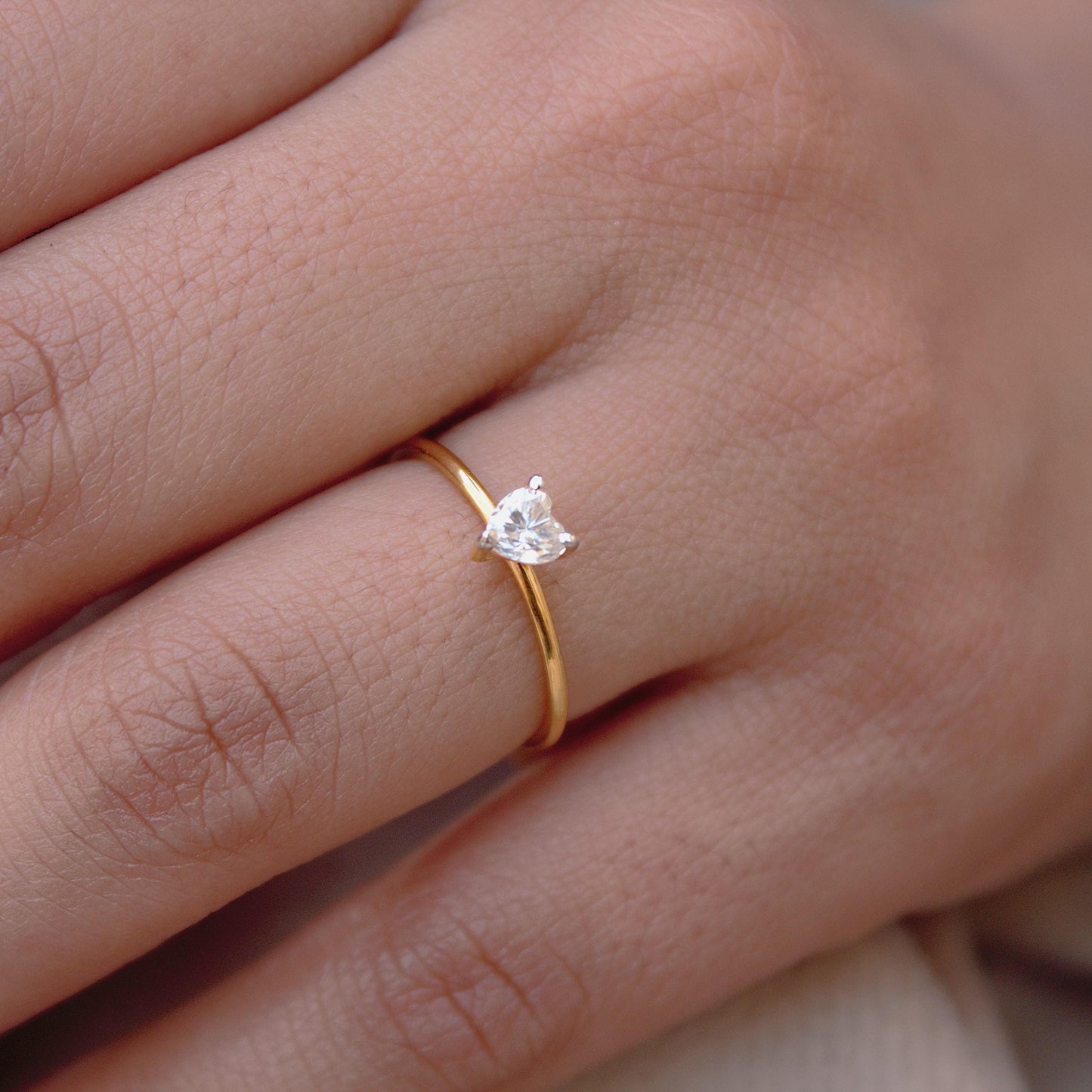 D Color VVS1 Moissanite Ring, 18K Solid Gold Heart Ring, 3 Prong Setting Gold Ring, Minimalist Moissanite Gold Heart Ring For Her