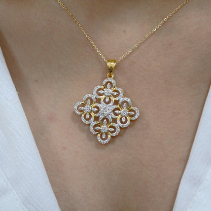 Designer Gold Diamond Jewelry Set, 18k Yellow Gold Chain Pendant with Stud Earrings, Clover Diamond Jewelry, Wedding Jewelry Gift for Bride