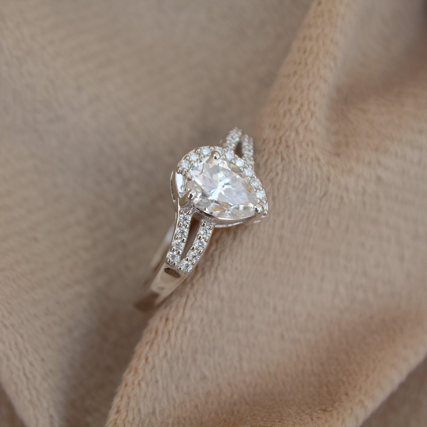 Pear Cut Moissanite Ring, 925 Sterling Silver Statement Ring, Handmade Designer Ring for Her, Vintage Style Bridal Jewelry, Birthday Gift