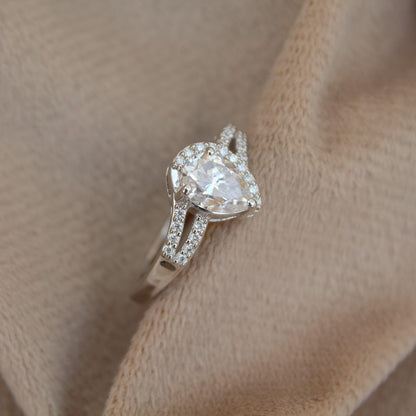 Pear Cut Moissanite Ring, 925 Sterling Silver Statement Ring, Handmade Designer Ring for Her, Vintage Style Bridal Jewelry, Birthday Gift