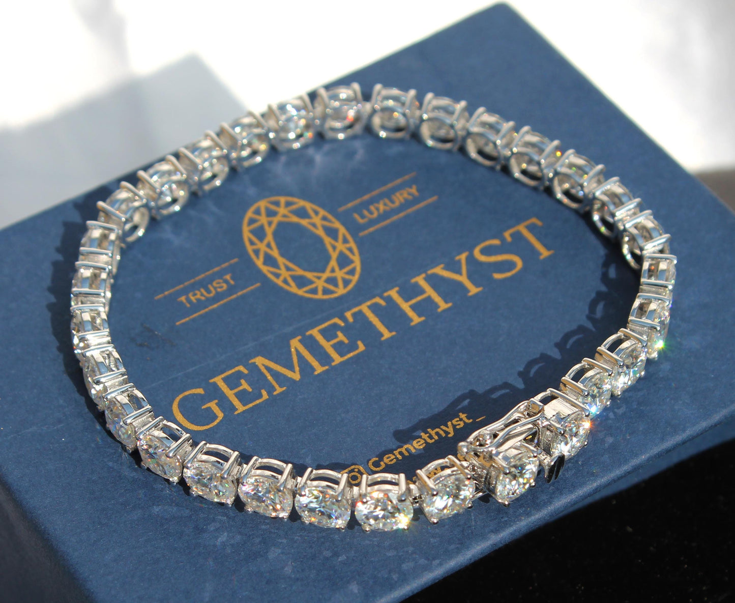 White Gold Moissanite Tennis Bracelet 10K solid gold, VVS Moissanite Infinity Bracelet, Sparkling Moissanite, Round Wedding Bracelet