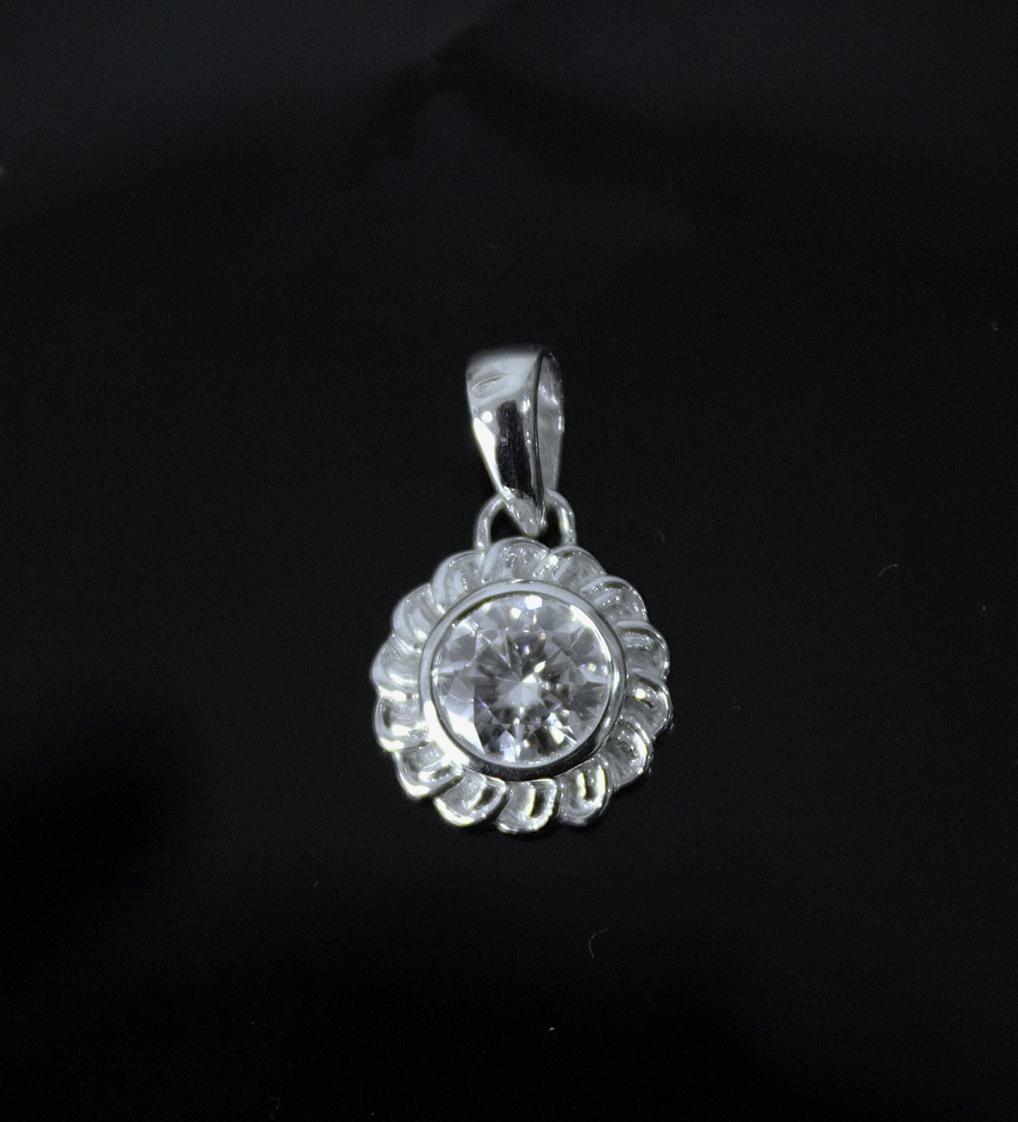 Round Cut Moissanite Stone Pendant, 925 Sterling Silver White Stone Pendant, Silver Moissanite Jewelry, Dainty Silver Charm Pendant for Her