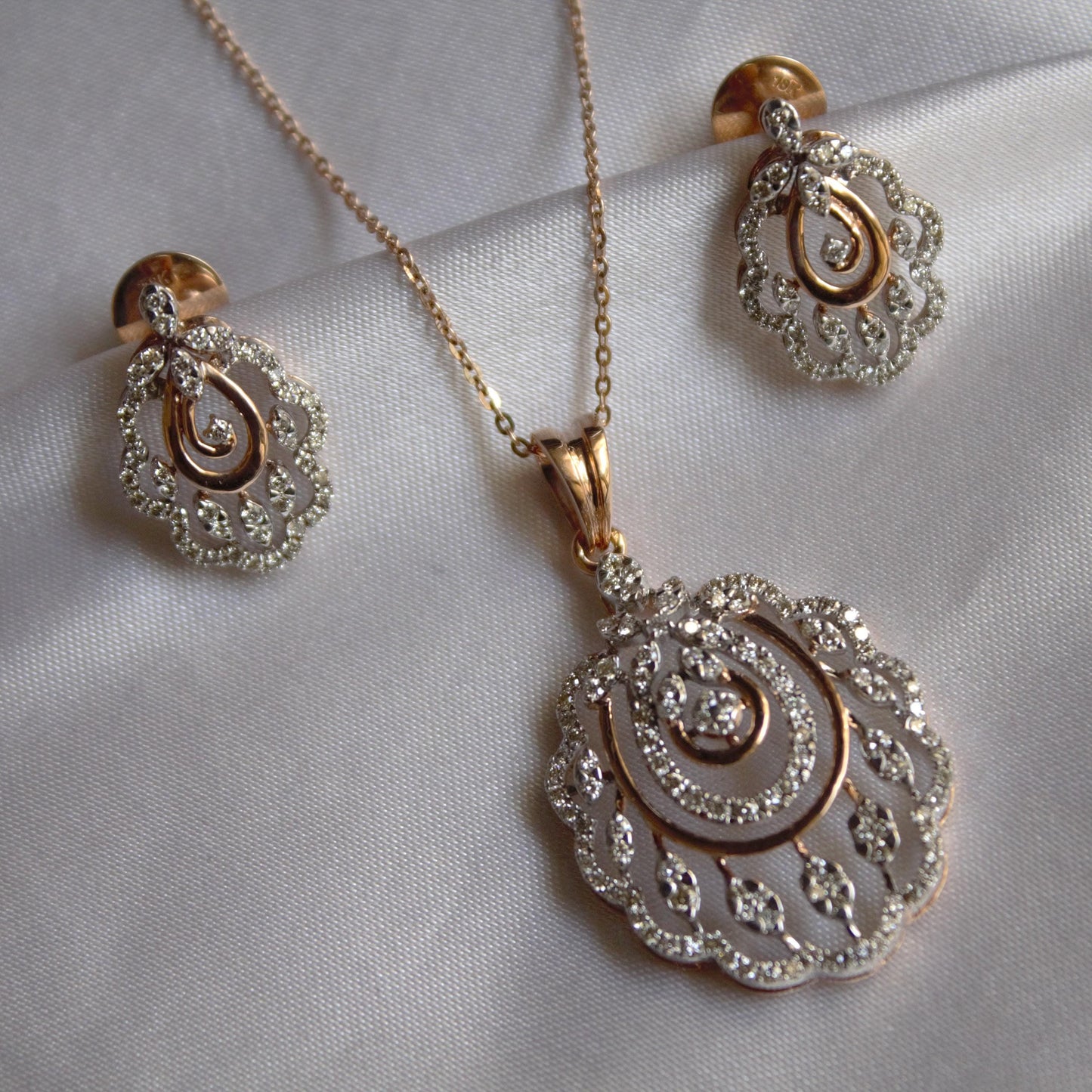 Solid 18k Rose Gold Designer Cluster Jewelry, IGI Certified Real Diamond Pendant Earrings Set, Delicate Necklace Earrings Set, Gift for Mom