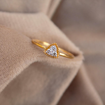 18K Solid Gold Jewelry, 0.11 Carat Natural Diamond Ring, IGi Certified Diamond Jewelry, Three Stone Diamond Ring, Promise Ring For Her