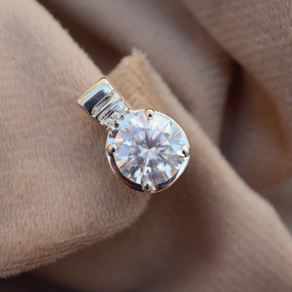 Round Cut Moissanite Solid Silver Pendant,925Sterling Silver Handmade Pendant, Statement Silver Jewelry for Men and Women, Pendant for Chain