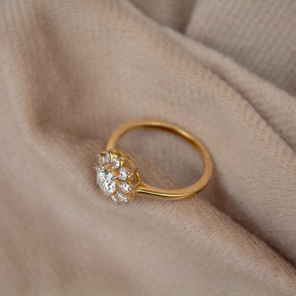 Lab Grown Diamond HPHT Gold Floral Ring, 14K Solid Gold EF/VVs Diamond Ring, Real Gold Jewelry, Ready to Ship, Anniversary Gift For Wife US7