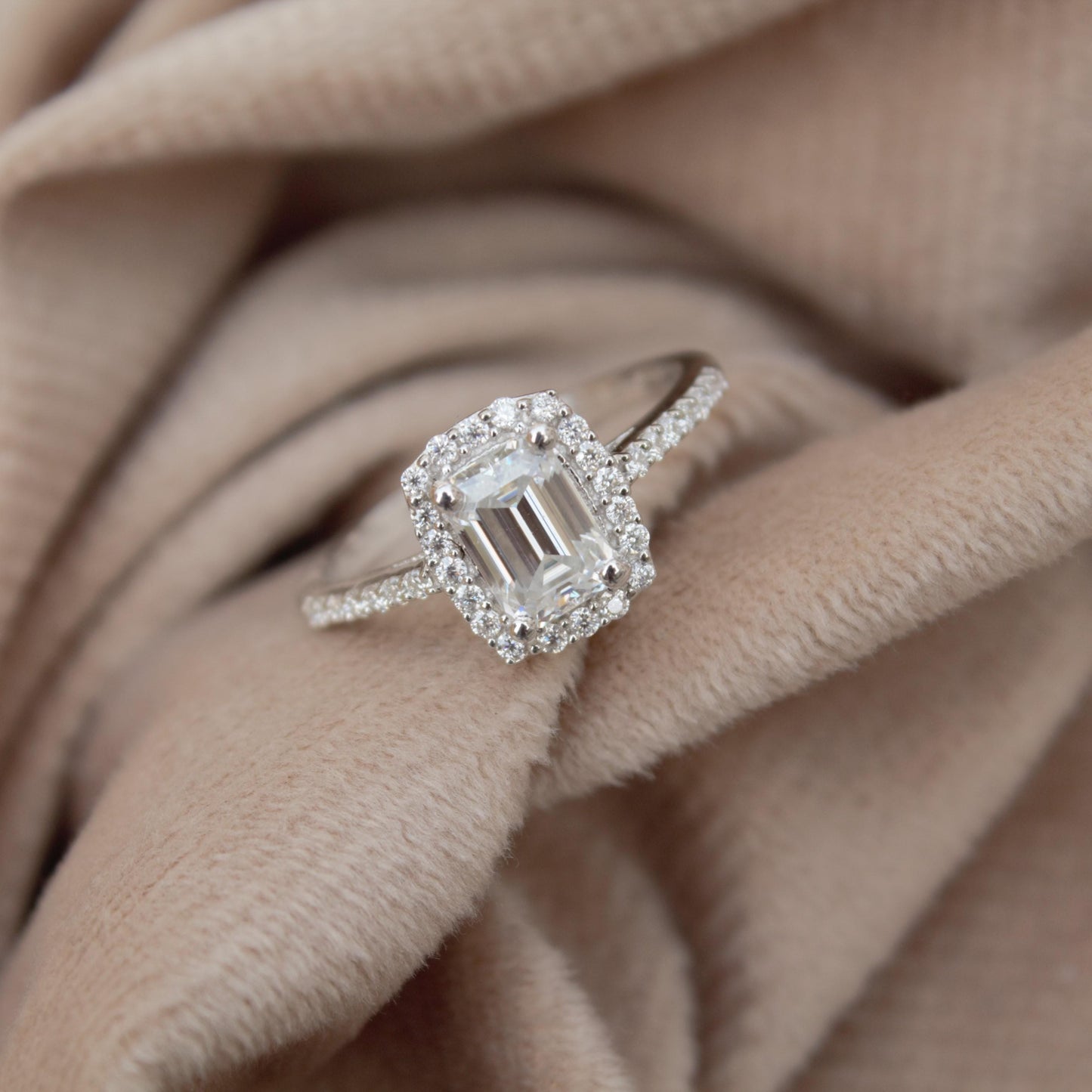 Emerald Cut and Round Cut Stone Wedding Ring, Silver Moissanite Ring, 925Sterling Silver Ring for Women, Statement Bridal Moissanite Jewelry