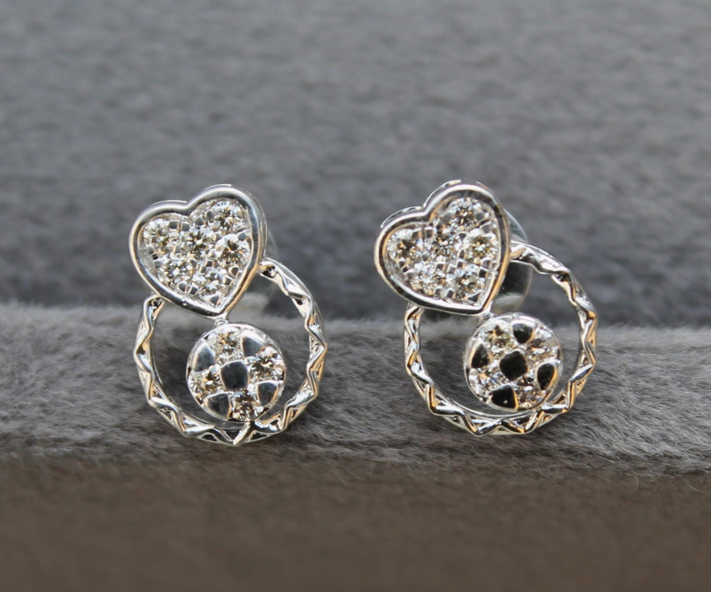 White Gold Diamond Earrings Necklace Set, 18K Gold Diamond Jewelry, IGI Certified Jewelry, Heart Shape Jewelry Perfect For Valentines Gift