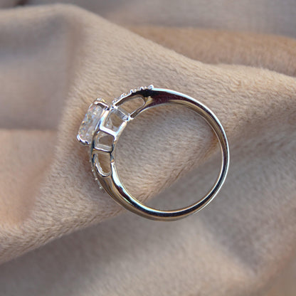 Oval Cut Moissanite Stone Ring, 925 Sterling Silver Ring for Women, Handmade Solitaire Silver Jewelry, Statement Propose Ring, Vintage Ring