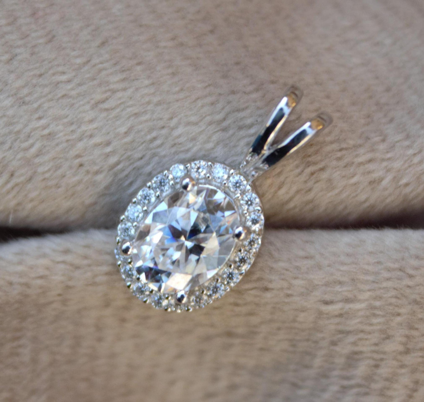 Oval Moissanite 925 Sterling Silver Halo Pendant, Minimalist Jewelry, Silver Dainty Pendant, Four Prong Pendant, Perfect Gift for Bridesmaid