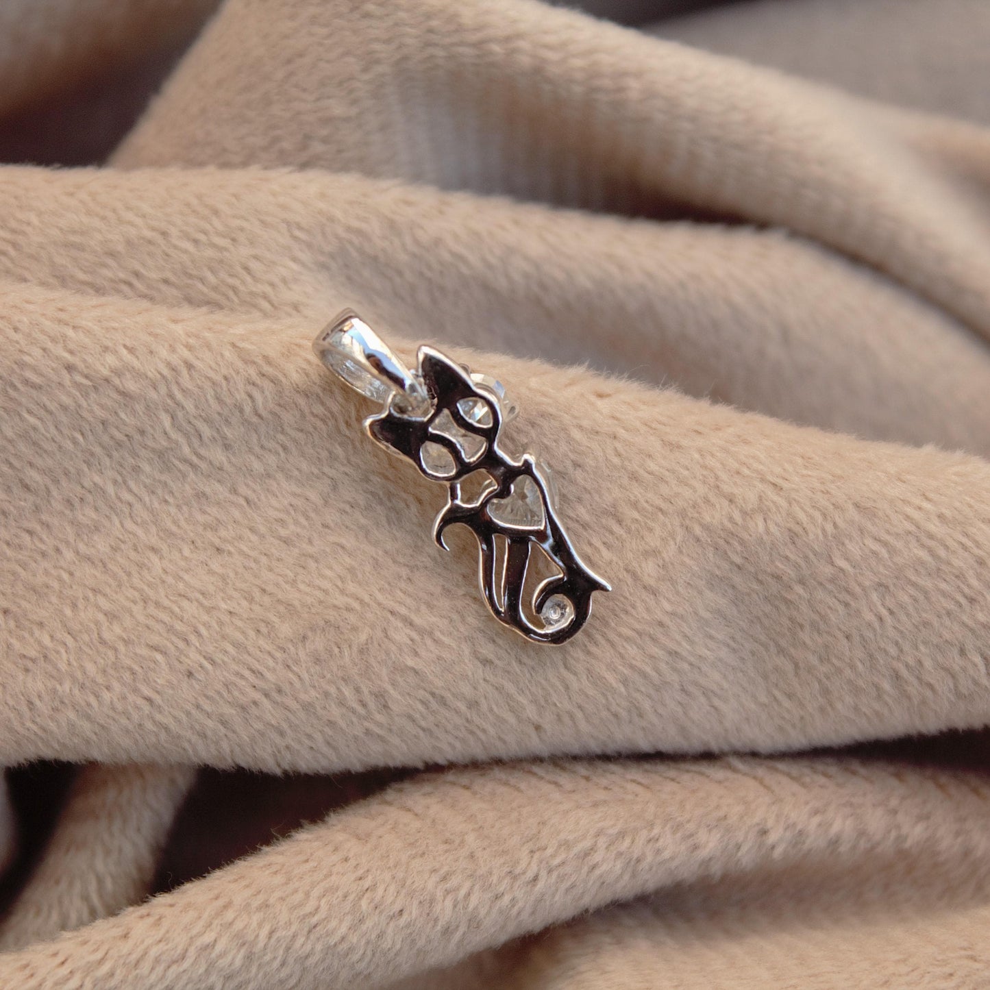 Moissanite Cat Pendant in 925 Sterling Silver, Kitty Charm Pendant, Minimalist Dainty Pendant for Her, Perfect Graduation Gift for Daughter