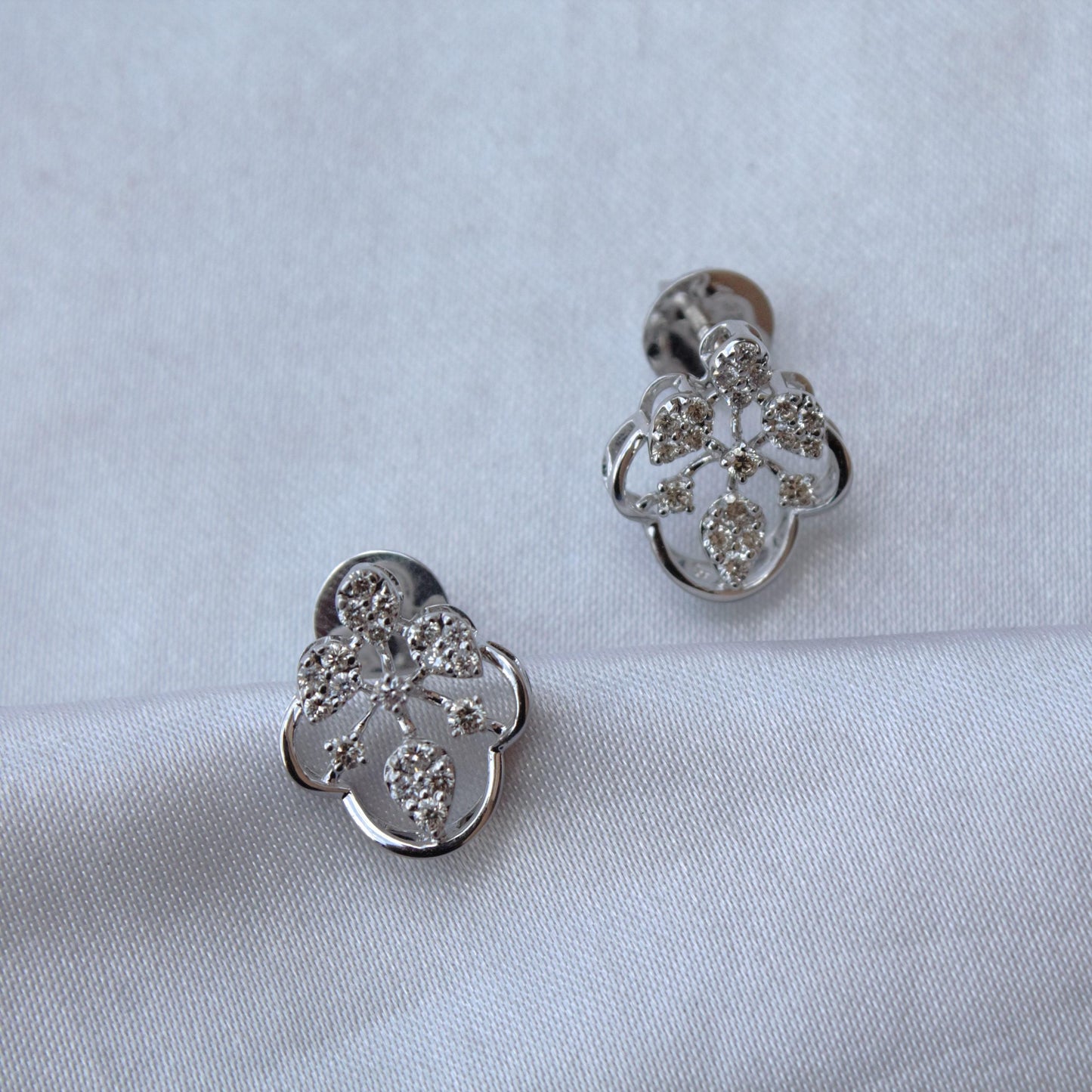 Natural Diamond Jewelry Set in Solid 18k Gold, Designer Pendant Necklace with Stud Earrings, IGI Certified Jewelry, White Gold Jewelry Gift