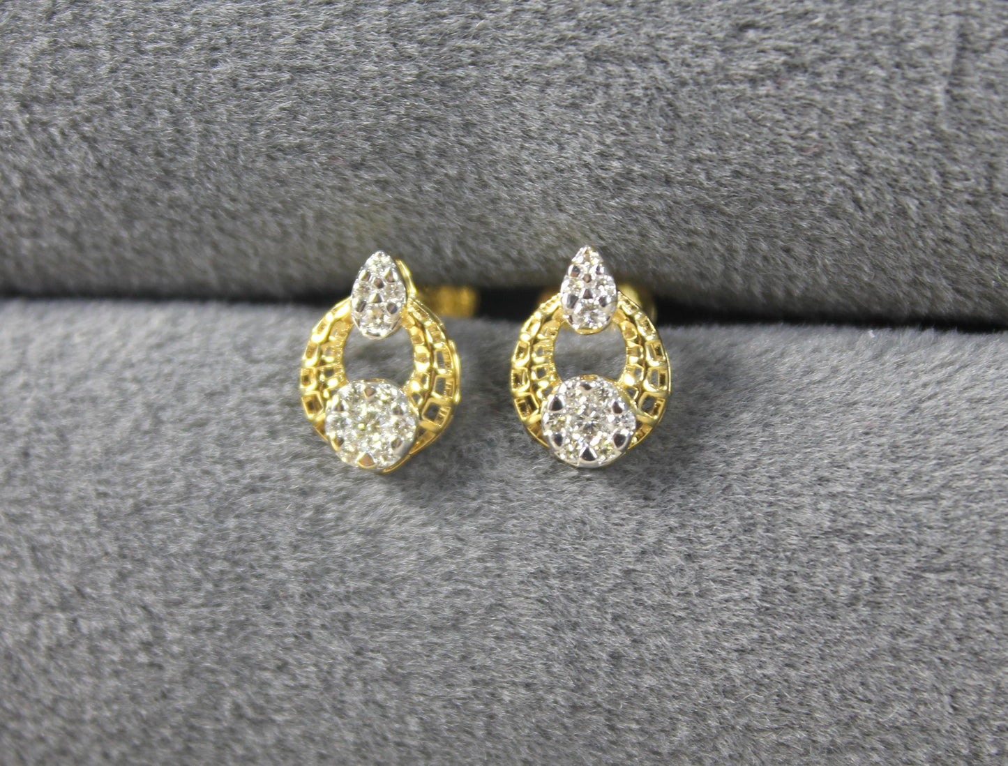 IGI Certified Natural Diamond Necklace with Stud Earrings, Solid 18K Gold Pendant with Chain and Earrings, Designer Gold Diamond Jewelry