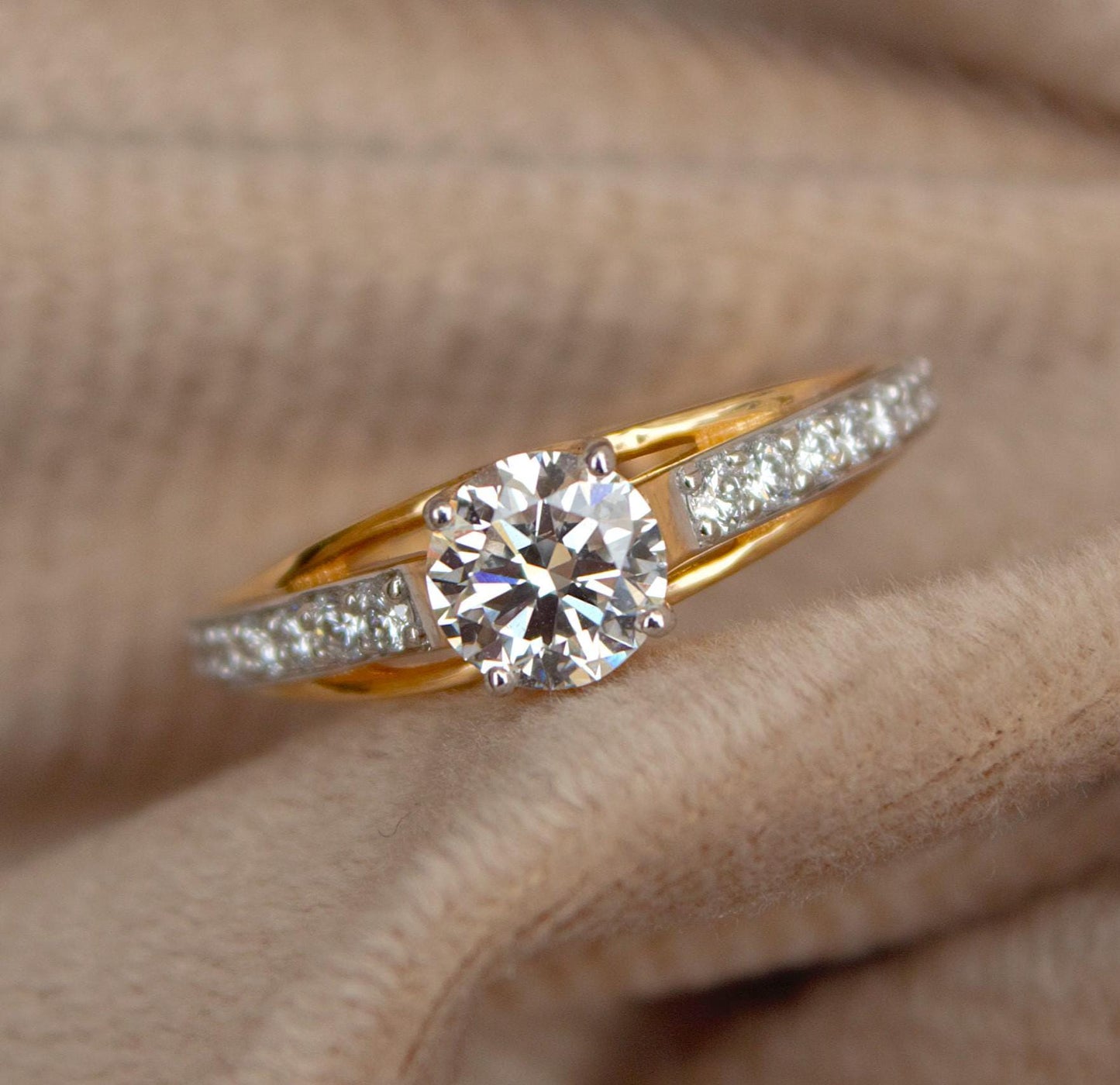 1 Carat Round Diamond Gold Ring, Solitaire Engagement Ring for Women, 14K Gold Ring, Handcrafted Ring, Customizable Anniversary Ring US 6.25