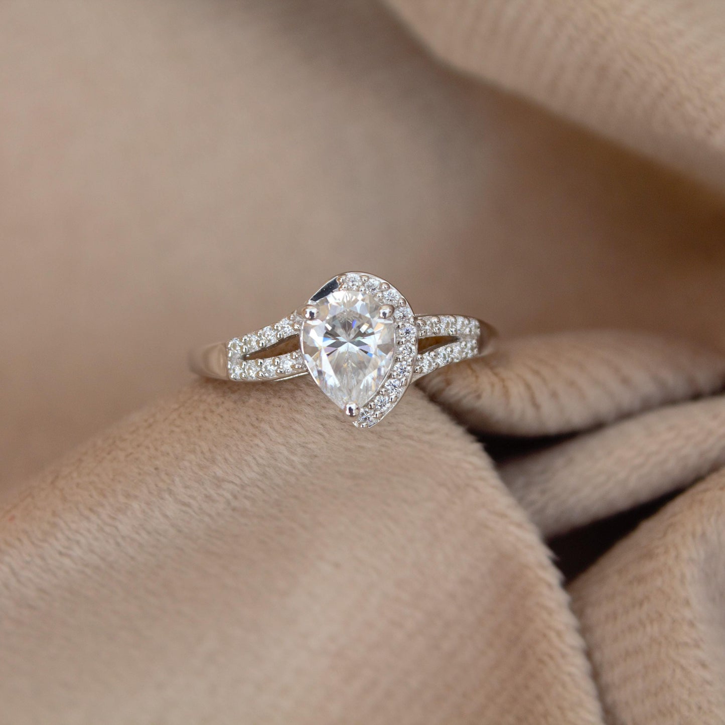 Pear Cut Moissanite Ring, 925 Sterling Silver Statement Ring, Handmade Designer Ring for Her, Vintage Style Bridal Jewelry, Birthday Gift