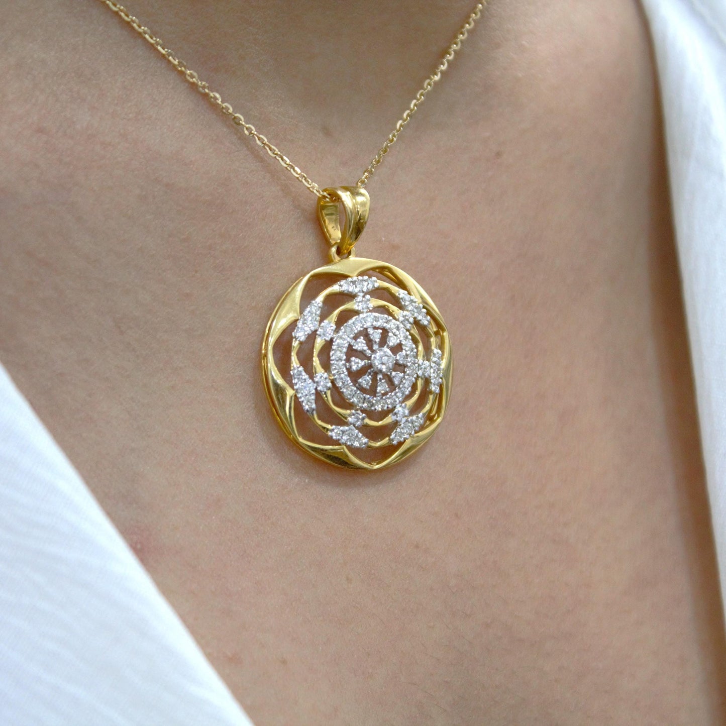 Natural Diamond Halo Cluster Pendant, 18k Solid Yellow Gold Pendant for Wife, IGI Certified Beautiful Diamond Pendant, Designer Elegant Gift