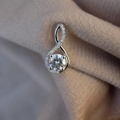 Colorless Moissanite Pendant in 925 Sterling Silver, Round Cut Stone Pendant, White Stone Minimalist Pendant, Silver Dainty Pendant Jewelry