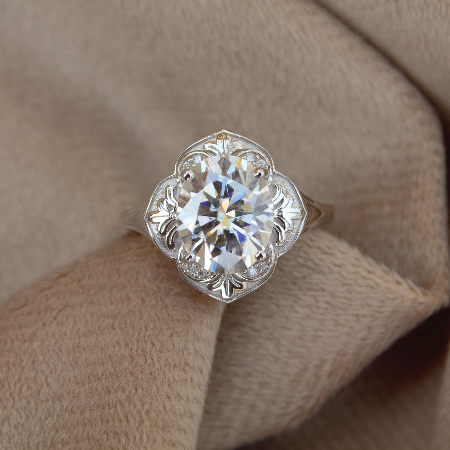 925 Sterling Silver Moissanite Ring, Designer Floral Ring, Luxurious Oval Cut Moissanite Jewelry, Cocktail Party Wear Ring, Graduation Gift