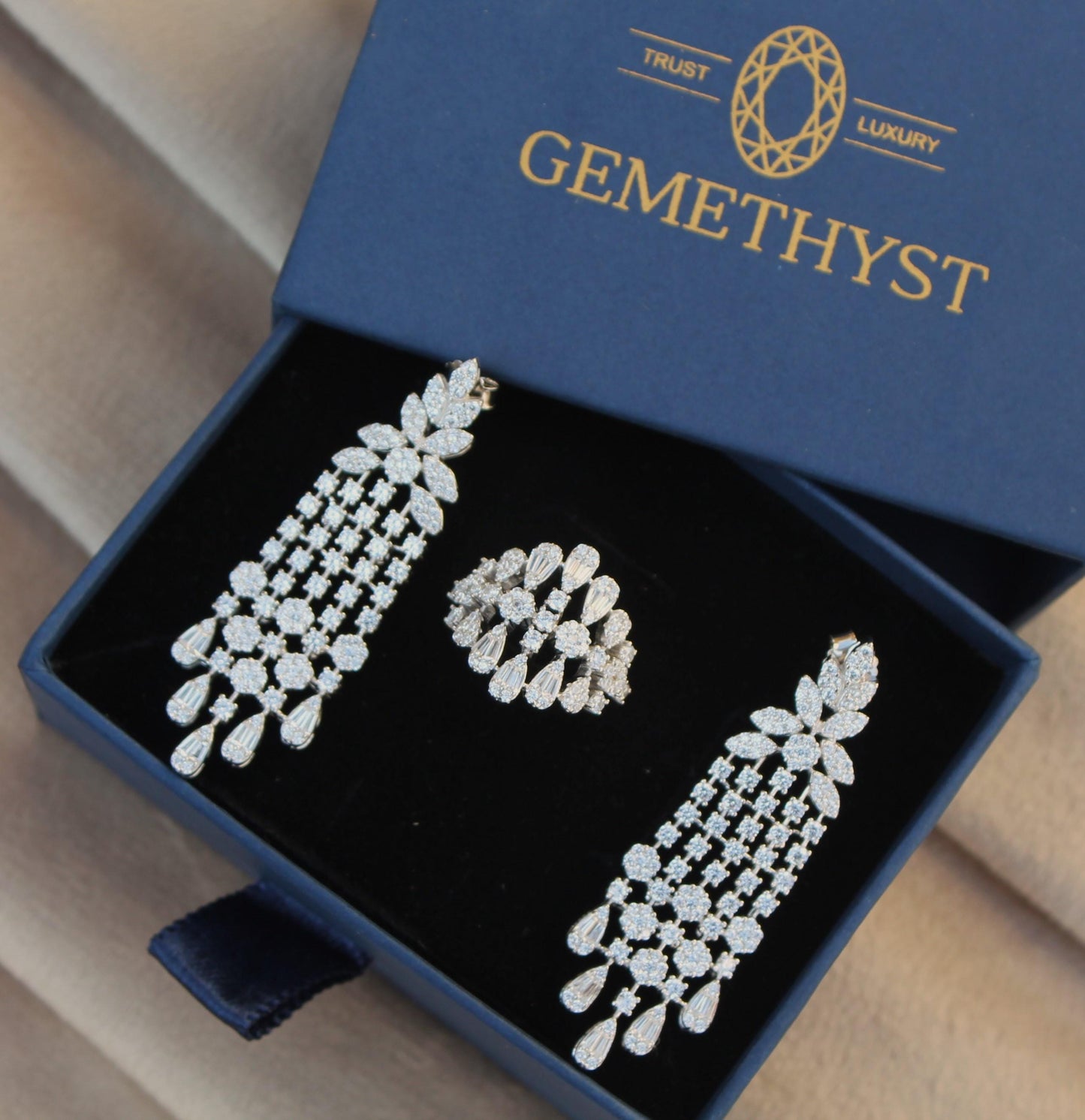 Statement Silver Necklace Set, Cubic Zirconia Choker Necklace With Earrings-Ring- Bracelet- Luxury Silver CZ Jewelry Set For Valentines Day